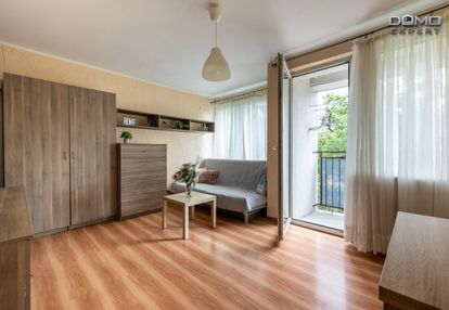 Trzy pokoje z balkonem w centrum