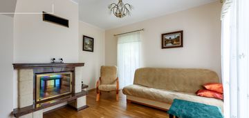 Dom na wynajem – 110 m², zamknięte osiedle