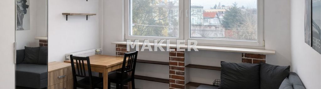 Na sprzedaż jasna i funkcjonalna kawalerka