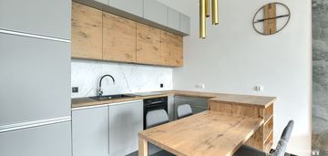 M3 z miejscem postojowym w cenie.