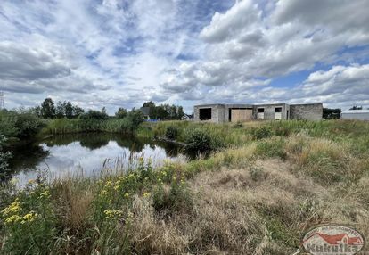 Dom w stanie surowym otwartym osiedle poznańskie