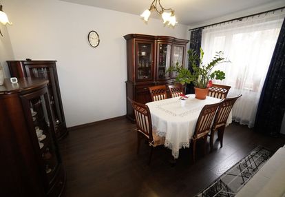 Pół bliźniaka z ogrodem i garażem | marki