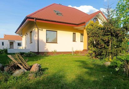 Dom wolnostojący na sprzedaż – Toruń, ul. Dojazd