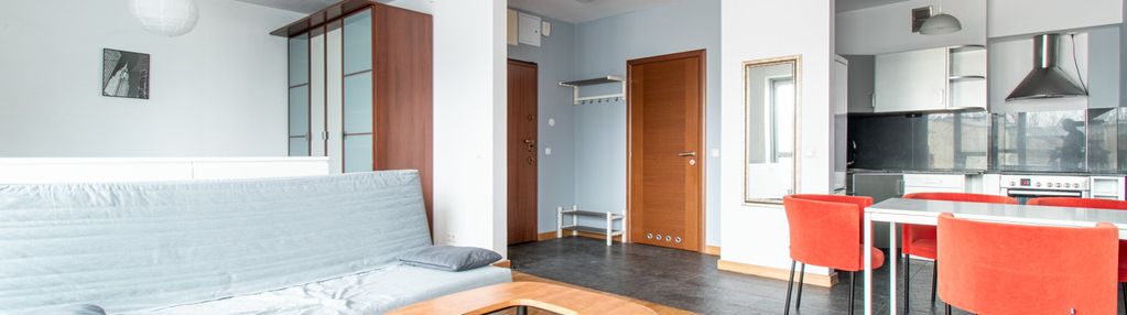 Kawalerka przy karmelickiej 47m2, stare miasto.