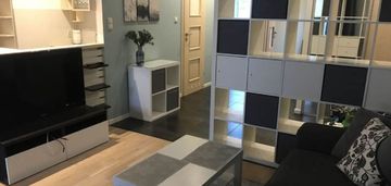 | w pełni umeblowane | winda | klimatyzacja |