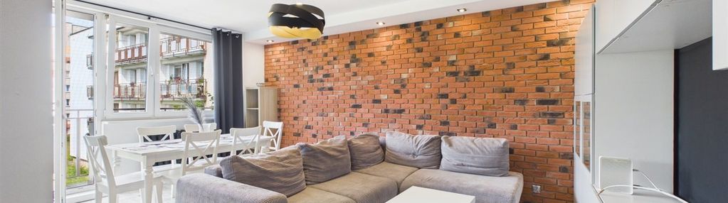 3 pokoje 62,7 m²  1 piętro  łęknice