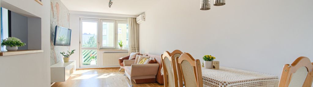 2  pokoje* 50 m2 * duży balkon* 2 garaże* warszawa