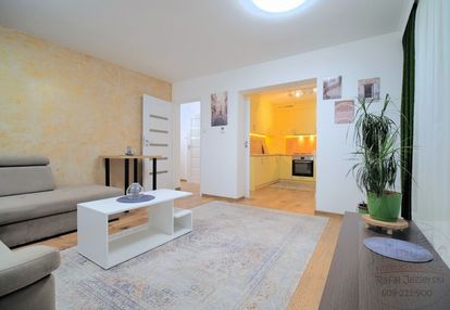 Po remoncie 2 pokoje, kuchnia balkon, opcja garaż