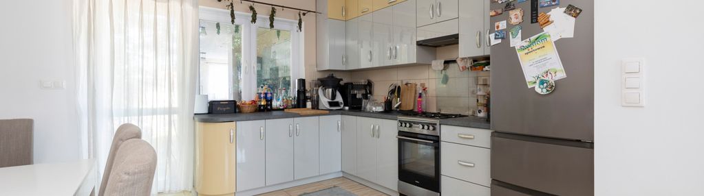 Budynek mieszkalno-usługowy z garażem!