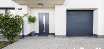 Dom 105m² z garażem w bryle | ogród, taras, basen