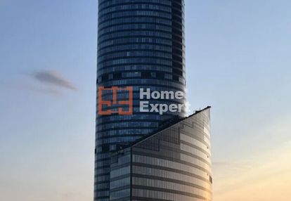 Mieszkanie z widokiem na sky tower:)
