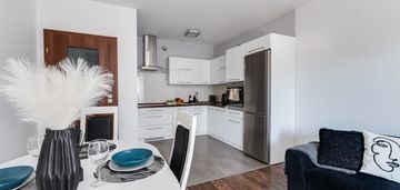 Mieszkanie 2 pokojowe na zamknięty osiedlu mroza