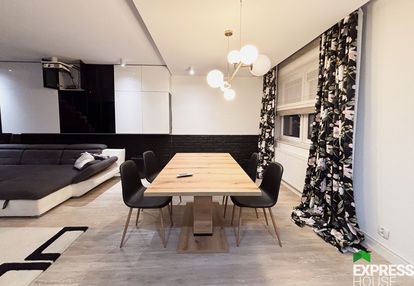 Dwupoziomowy apartament - parkitka