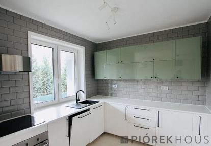 Dwupoziomowe mieszkanie na wawrze