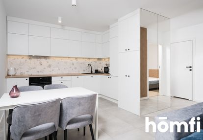 Piastowska residence| 2pokojowy apartament| garaż