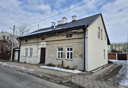 Mieszkanie na parterze w centrum przemyśla