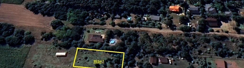 Działka pierzchnia góra 951m2 z warunkami zabudowy