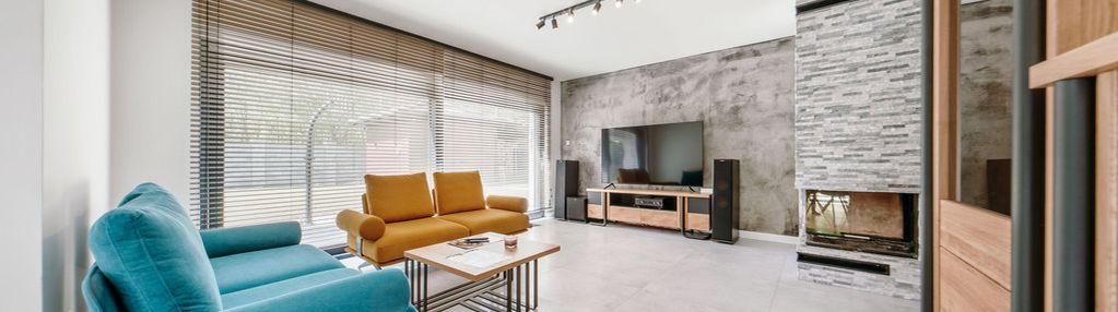 Dom z garażem i ogrodem