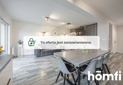 Szeregówka o pow. 226 m² z garażem i ogródkiem