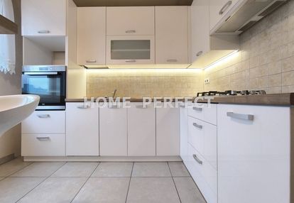 Na sprzedaż 3 pok. po remoncie-barwinek 5!