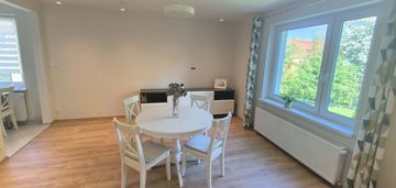 Apartament w kameralnej okolicy z ogrodem