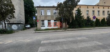 Budynek wielorodzinny do remontu w doskonałej lokalizacji