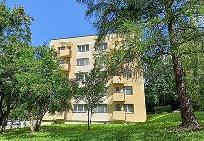 Ciche 3-pokojowe mieszkanie na parterze