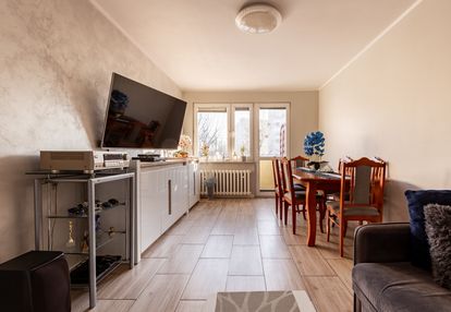 3 pokojowe mieszkanie w gdyni