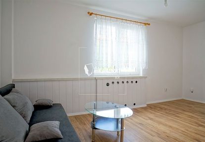 Kawalerka na 1 piętrze w centrum ełku.
