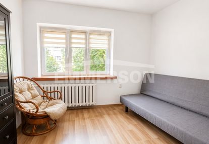 Nowolipie | rozkładowe 3 pokoje | balkon
