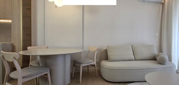 Centrum 3 pokoje, wysoki standard  55 m2, parking