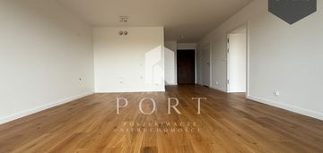 Narożny, wykończony apartament - 100m od plaży!