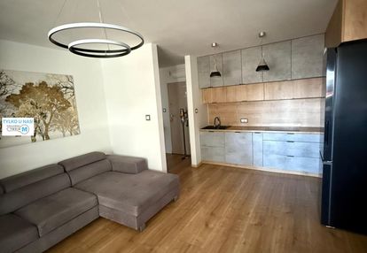 3 pokojowy apartament z 2015 roku na barwinku