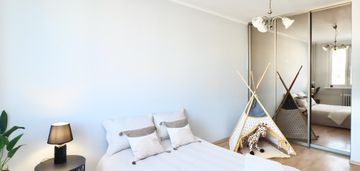 Piękne do wprowadzenia dla rodziny i nowość