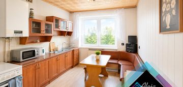 2 przestronne pokoje na parterze z dużą piwnicą