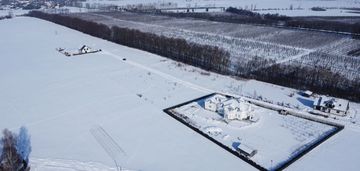 Miłobądz i 3 060 m² i wz na 2 domy - 4 lokale