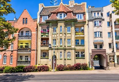 63 m² z balkonem | wysoki parter