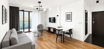 3 pok. apartament z garażem,  rondo daszyńskiego
