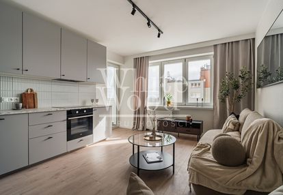 Słoneczne 2 pokoje po remoncie, loggia śródmieście