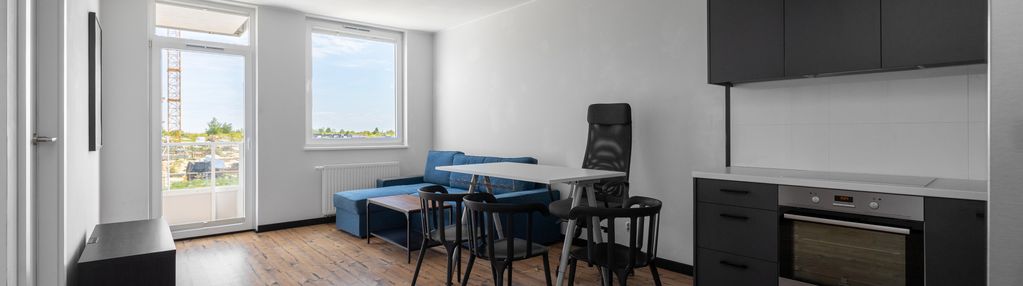 Winda, balkon, miejsce park, komórka, wydanie już