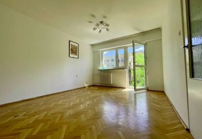 Ochota, wum, 3 pokoje, osobna kuchnia, garaż