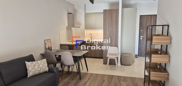 Dwupokojowy apartament w royal residence