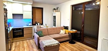 46,13 m², 3 pokoje, pełne wyposażenie – robyg