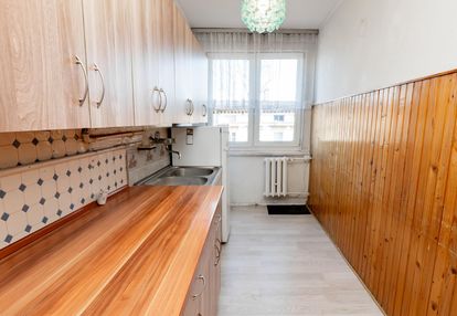 2 pokoje z balkonem