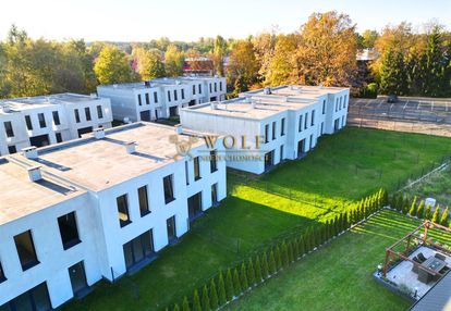 Nowoczesne domy w harmonii z naturą i technologią