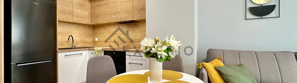 2 rooms/near the park/first rent/balcony