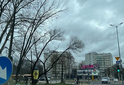 Blisko metra | nowe okna | piwnica