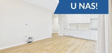 Apartament, 3 pokoje, hala, komórka, taras