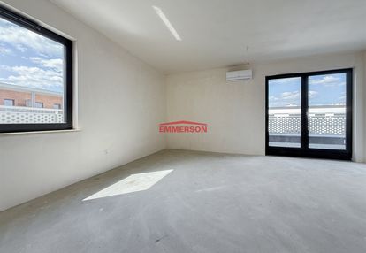 Taras 30m2, 3-pokoje, ruczaj