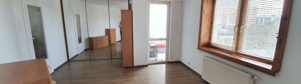 Gocław | kawalerka z oddzielna dużą kuchnią